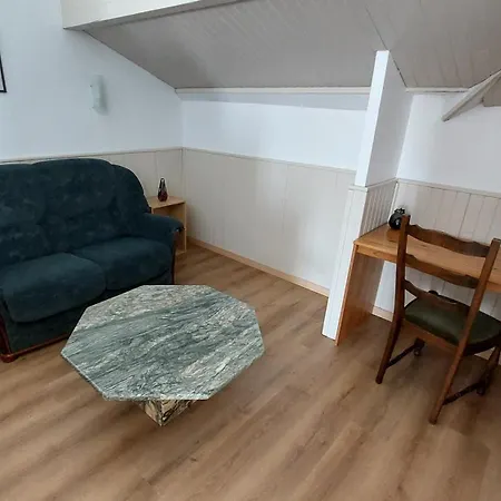 D'hotes L'insulaire Saint-Denis-dʼOléron