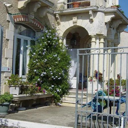 D'hotes L'insulaire Saint-Denis-dʼOléron