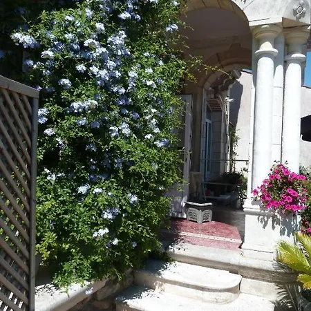 D'hotes L'insulaire 3* Saint-Denis-dʼOléron